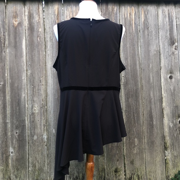 Torrid 1x Sleeveless Asymmetrical Black Blouse with Velvet Trim!! - Picture 4 of 8
